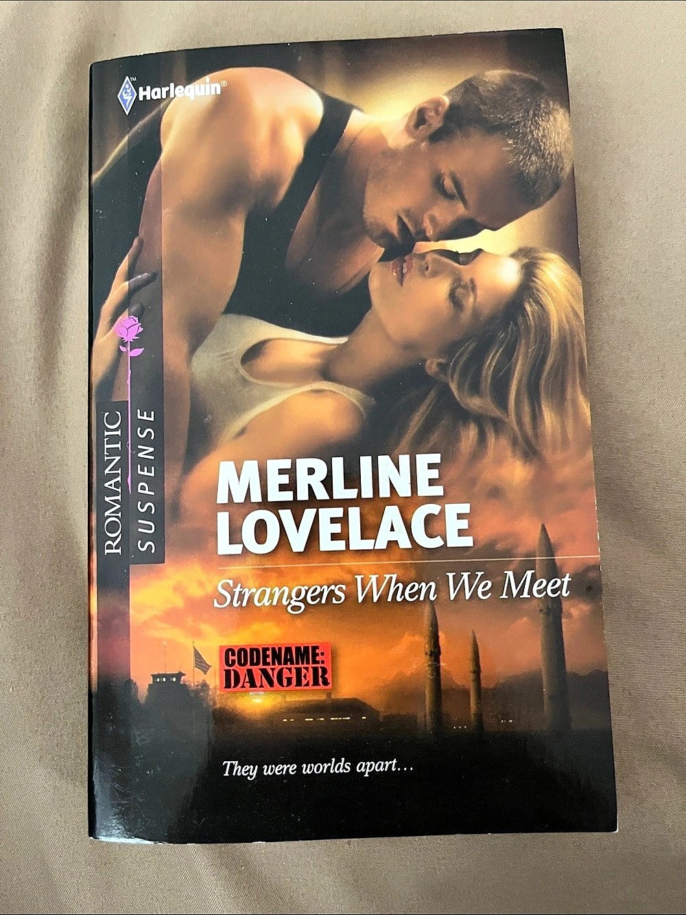 Harlequin Merline Lovelace Strangers When We Meet Paperback Romance Novel